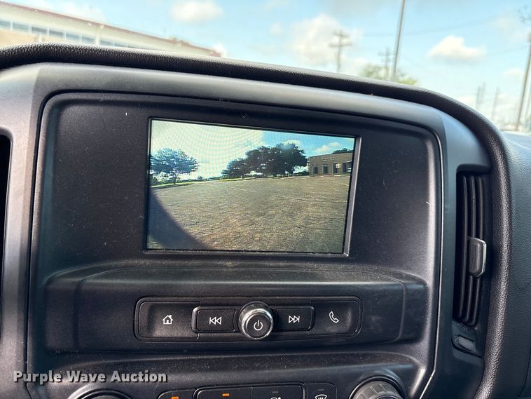 image for item EU0018 2019 Chevrolet Silverado 6500HD bucket truck