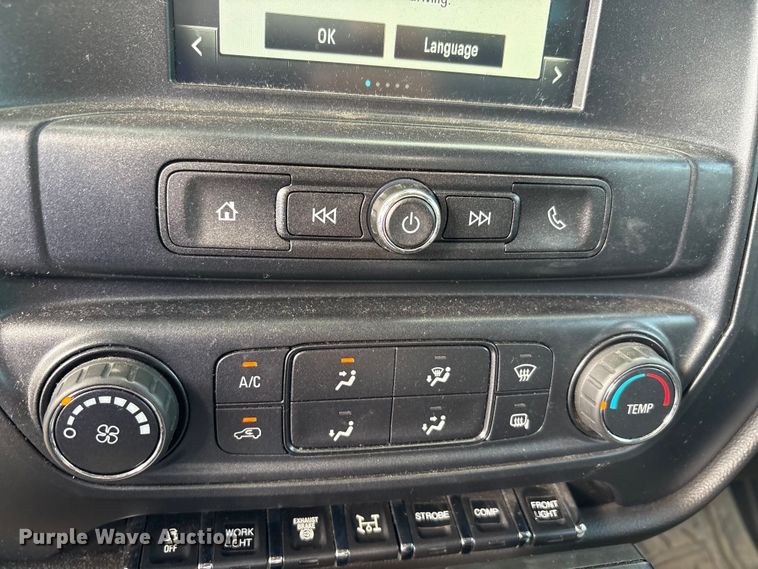 image for item EU0018 2019 Chevrolet Silverado 6500HD bucket truck