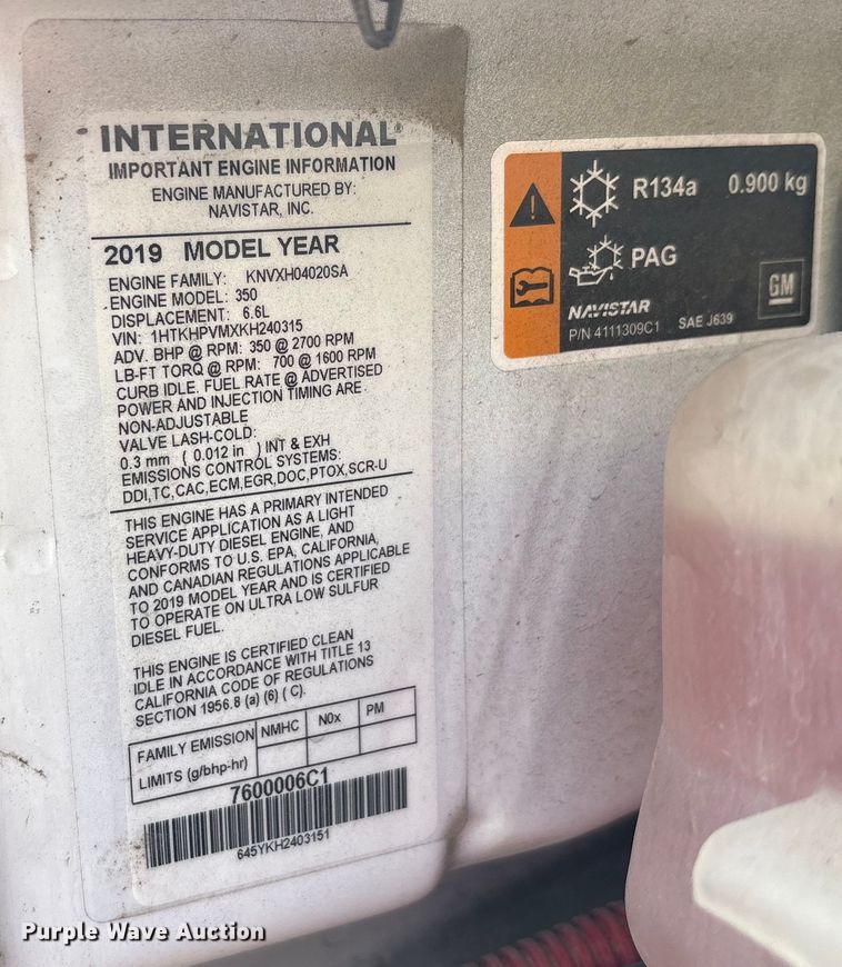 image for item EU0018 2019 Chevrolet Silverado 6500HD bucket truck