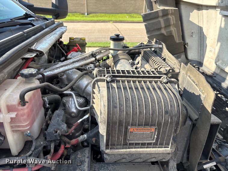 image for item EU0018 2019 Chevrolet Silverado 6500HD bucket truck