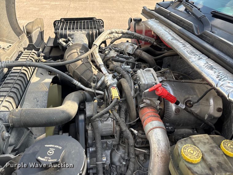 image for item EU0018 2019 Chevrolet Silverado 6500HD bucket truck