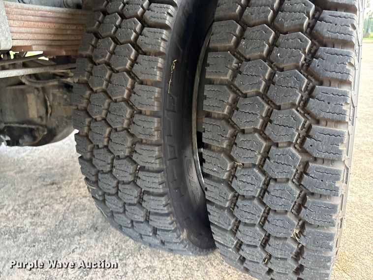 image for item EU0018 2019 Chevrolet Silverado 6500HD bucket truck