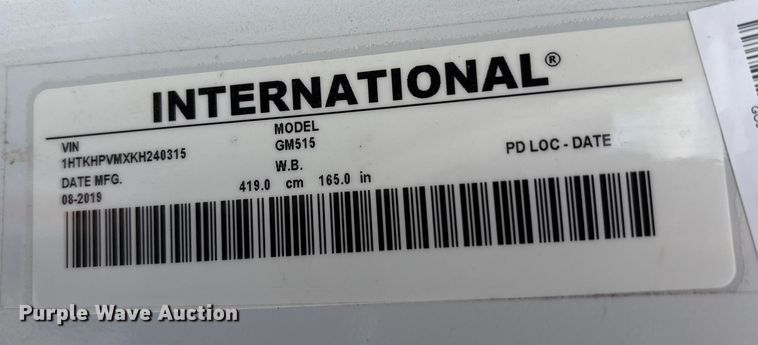 image for item EU0018 2019 Chevrolet Silverado 6500HD bucket truck