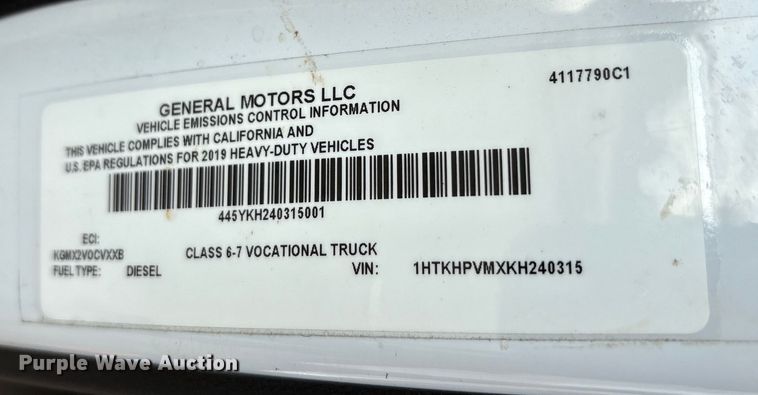 image for item EU0018 2019 Chevrolet Silverado 6500HD bucket truck