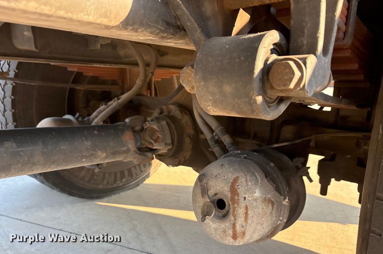 image for item EU0019 2019 International MA025 refrigerated truck