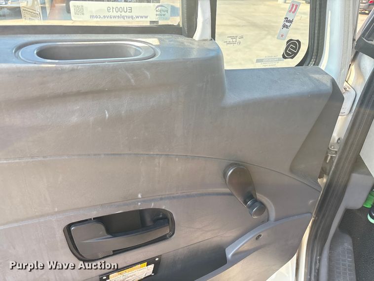 image for item EU0019 2019 International MA025 refrigerated truck