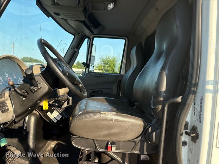 image for item EU0019 2019 International MA025 refrigerated truck