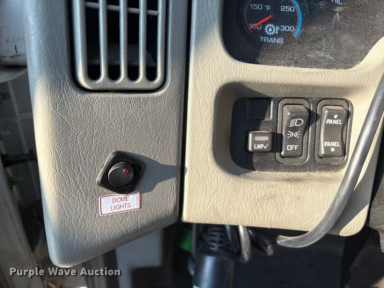 image for item EU0019 2019 International MA025 refrigerated truck