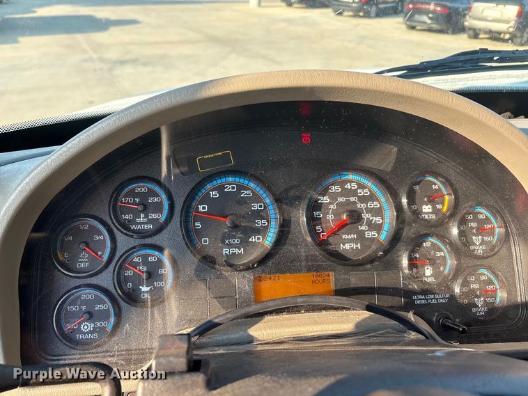 image for item EU0019 2019 International MA025 refrigerated truck