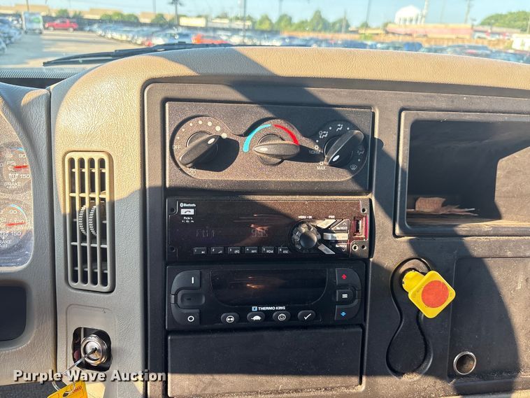 image for item EU0019 2019 International MA025 refrigerated truck