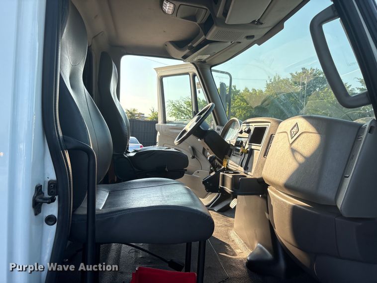 image for item EU0019 2019 International MA025 refrigerated truck