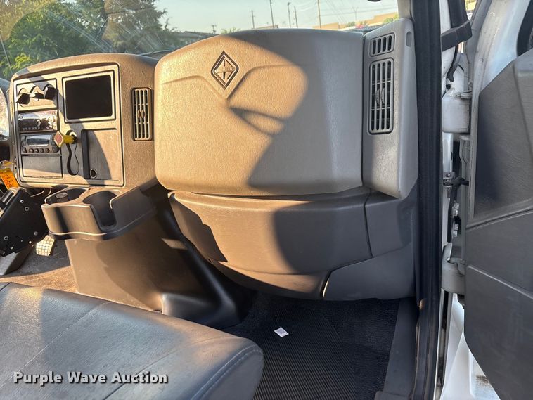 image for item EU0019 2019 International MA025 refrigerated truck