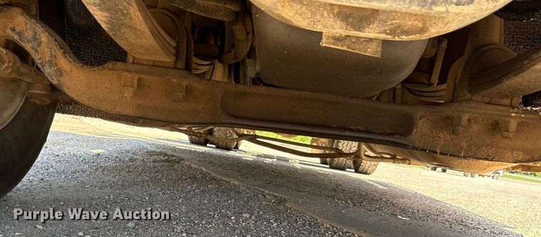 image for item EU0031 1992 Freightliner FLD semi truck