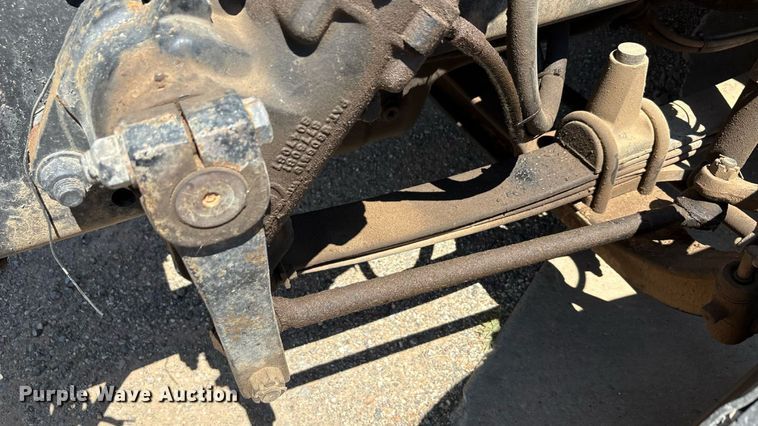 image for item EU0031 1992 Freightliner FLD semi truck