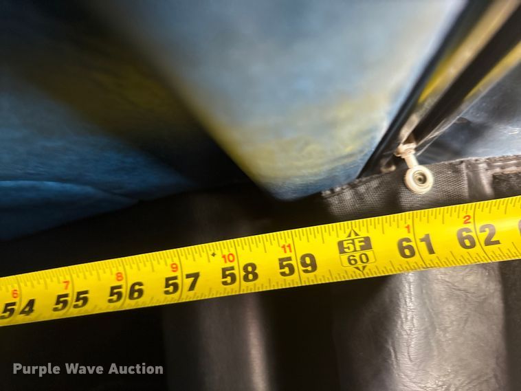 image for item EU0031 1992 Freightliner FLD semi truck