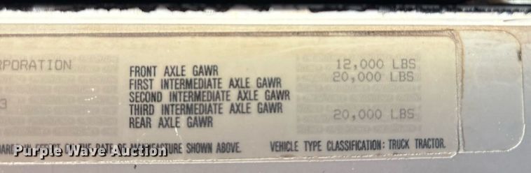 image for item EU0031 1992 Freightliner FLD semi truck