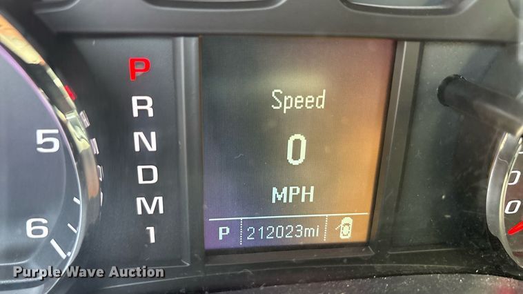 image for item EU0067 2015 Chevrolet Silverado 2500HD Crew Cab pickup truck