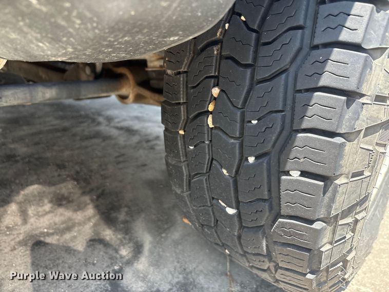 image for item EU0067 2015 Chevrolet Silverado 2500HD Crew Cab pickup truck