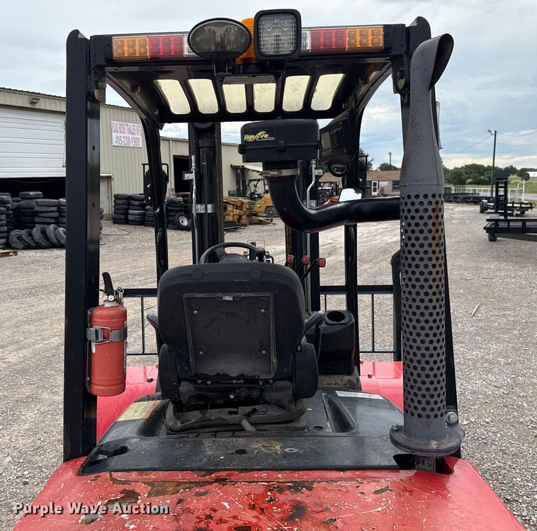 image for item EU2108 Hangcha CPCD35-XW97F forklift