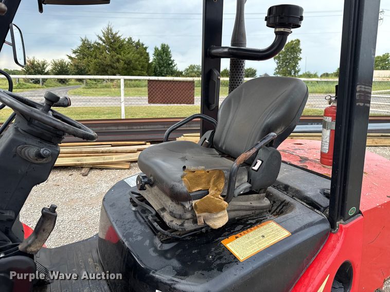 image for item EU2108 Hangcha CPCD35-XW97F forklift