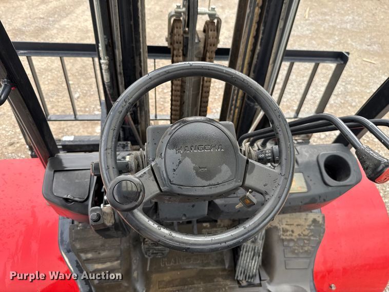 image for item EU2108 Hangcha CPCD35-XW97F forklift