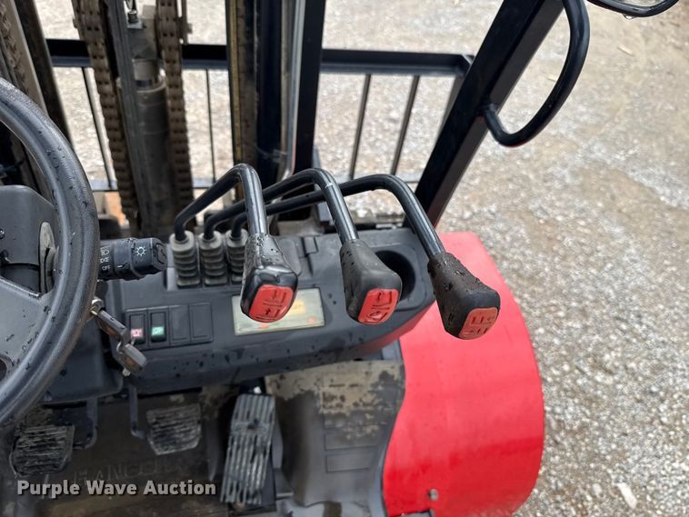 image for item EU2108 Hangcha CPCD35-XW97F forklift