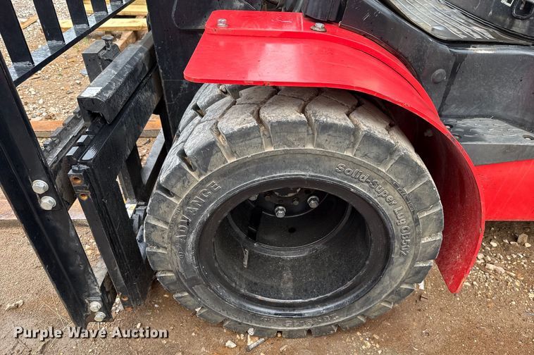 image for item EU2108 Hangcha CPCD35-XW97F forklift