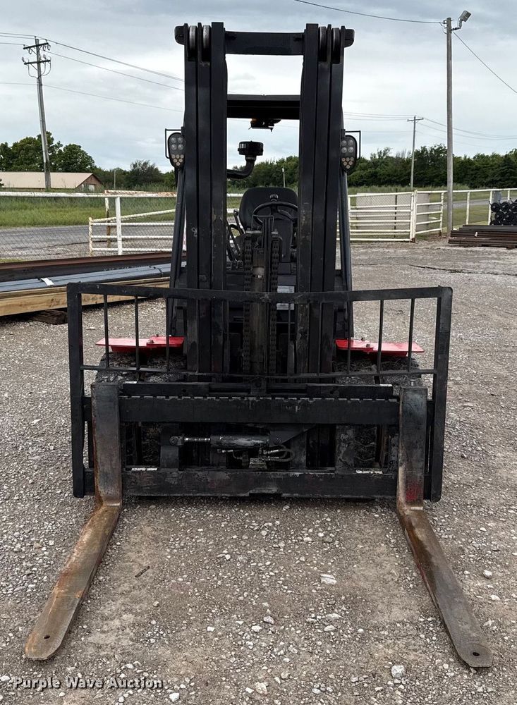 image for item EU2109 Hangcha CPCD35-XW97F forklift