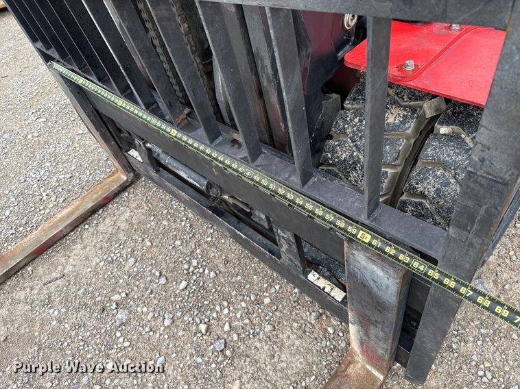 image for item EU2109 Hangcha CPCD35-XW97F forklift