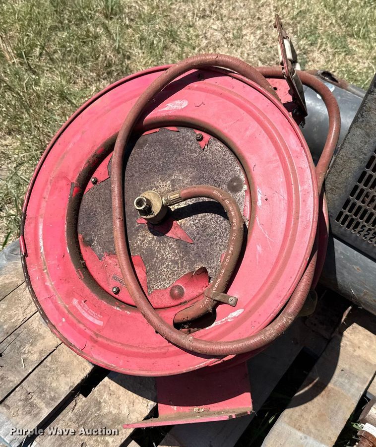 image for item EU2118 Air compressor