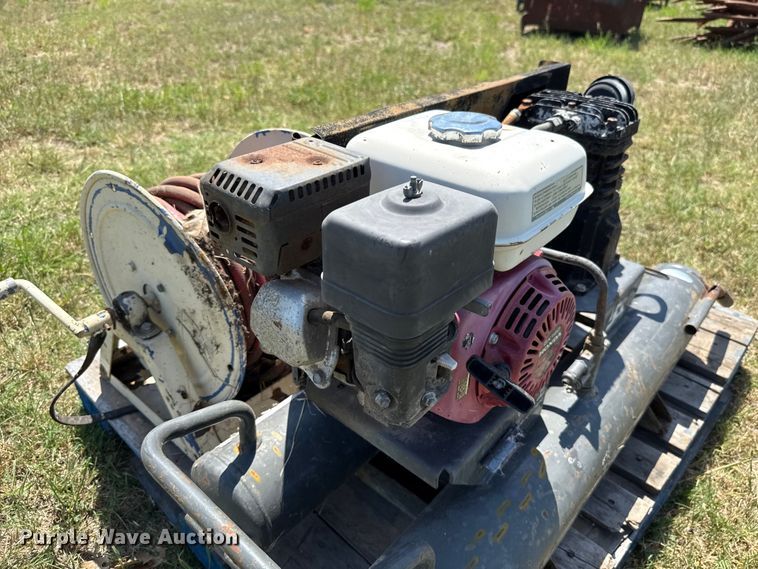 image for item EU2118 Air compressor