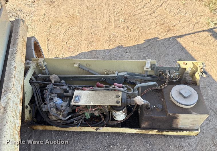 image for item EU2124 1998 JLG 2032E2 scissor lift