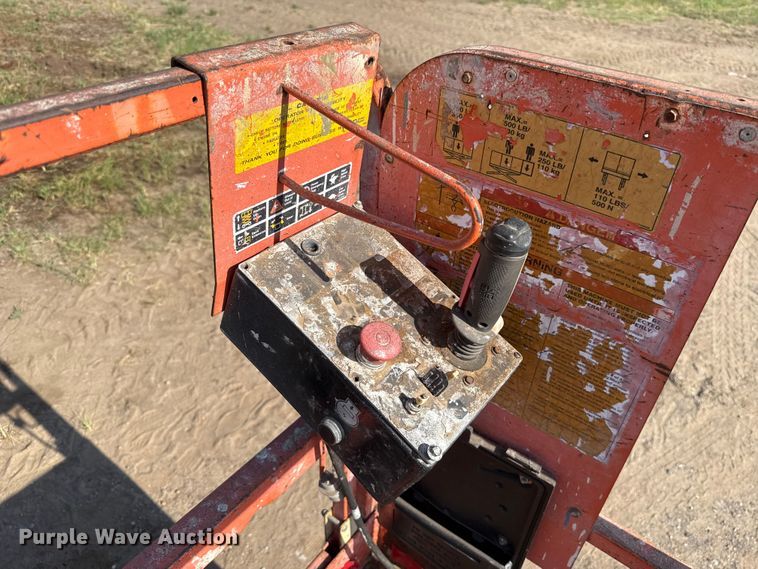 image for item EU2124 1998 JLG 2032E2 scissor lift