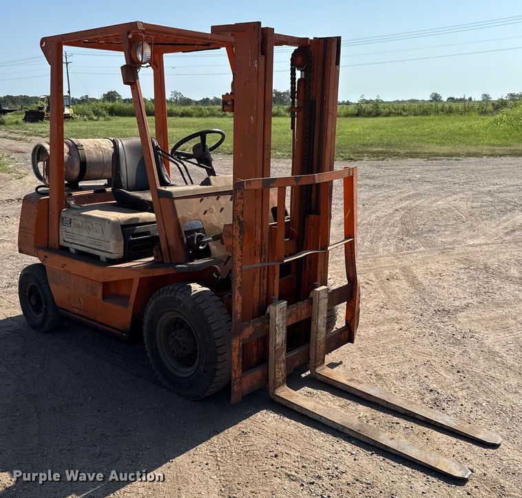 image for item EU2125 Toyota 42-4FG20 forklift