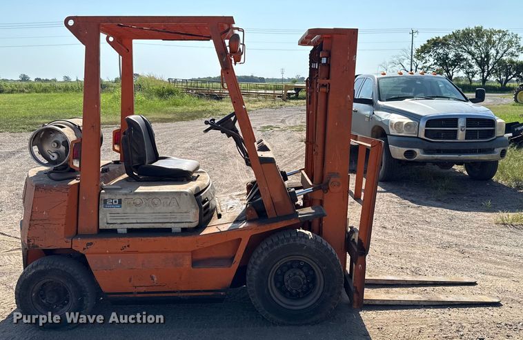 image for item EU2125 Toyota 42-4FG20 forklift