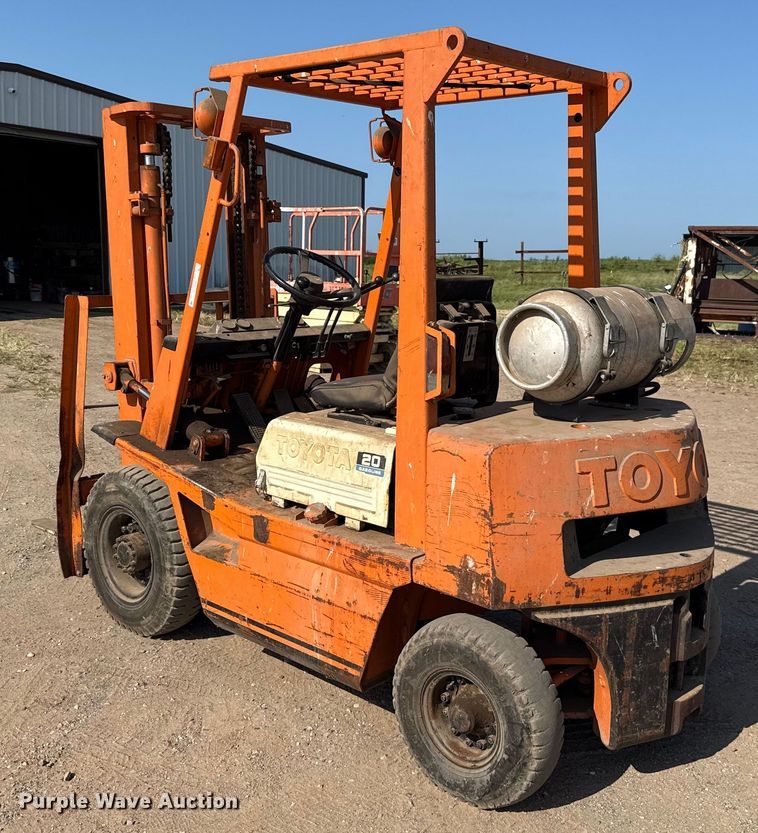 image for item EU2125 Toyota 42-4FG20 forklift