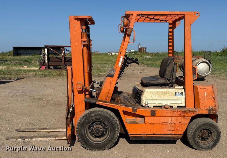 image for item EU2125 Toyota 42-4FG20 forklift