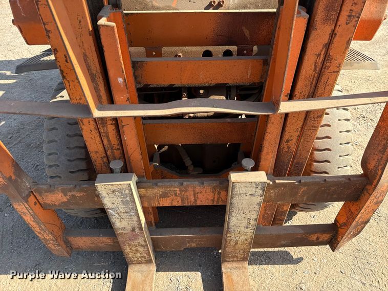 image for item EU2125 Toyota 42-4FG20 forklift