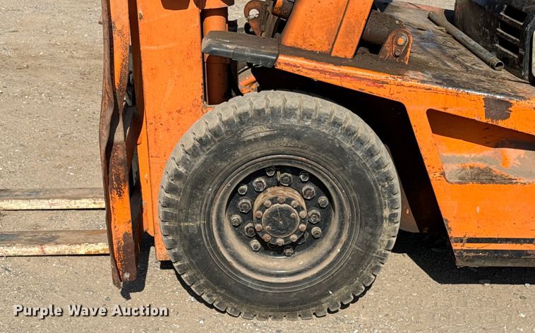 image for item EU2125 Toyota 42-4FG20 forklift