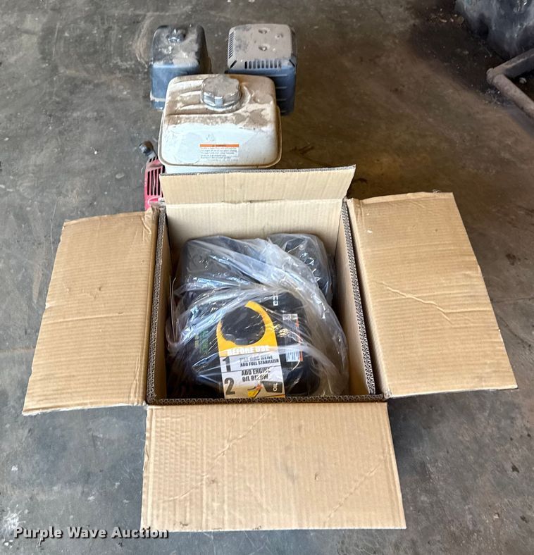 image for item EU2134 (2) engines