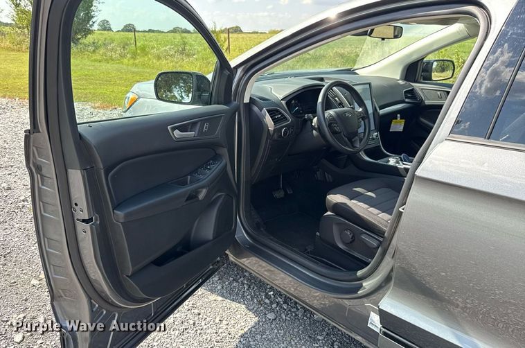 image for item EU2138 2024 Ford Edge  SUV