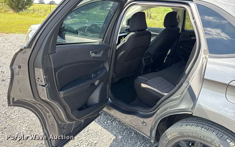 image for item EU2138 2024 Ford Edge  SUV