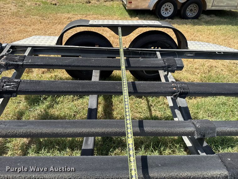 image for item EU2143 2016 EZ Loader IL4000 boat trailer