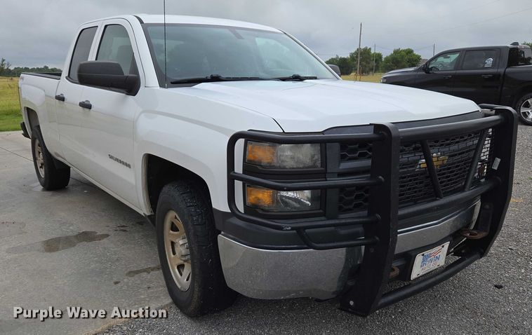 image for item EU3527 2014 Chevrolet Silverado 1500 Double Cab pickup truck