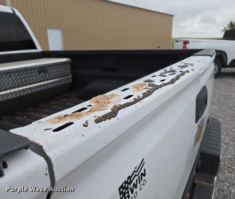 image for item EU3527 2014 Chevrolet Silverado 1500 Double Cab pickup truck