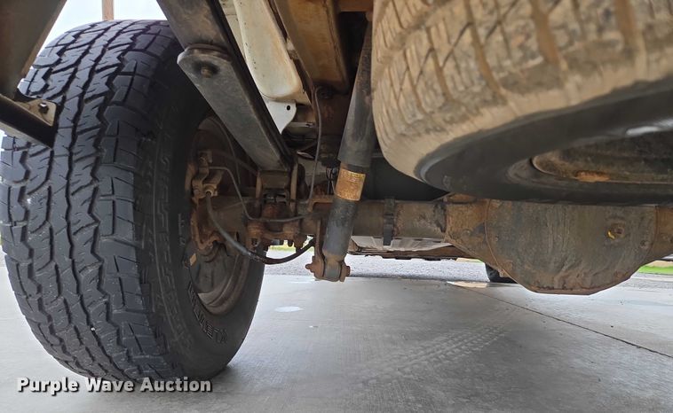 image for item EU3527 2014 Chevrolet Silverado 1500 Double Cab pickup truck