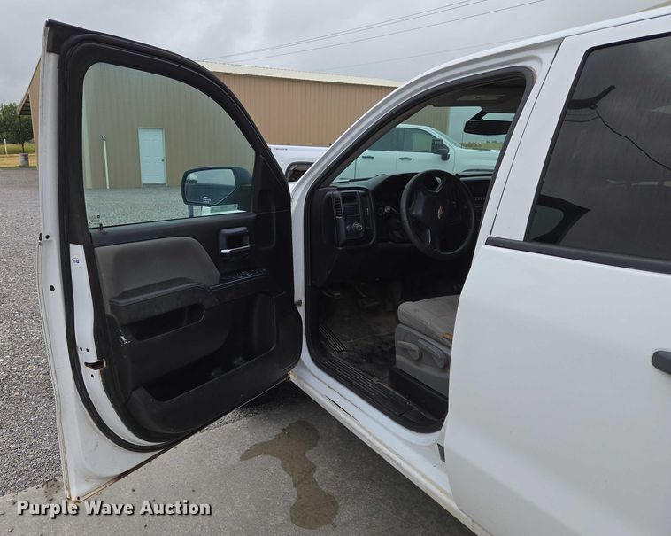 image for item EU3527 2014 Chevrolet Silverado 1500 Double Cab pickup truck