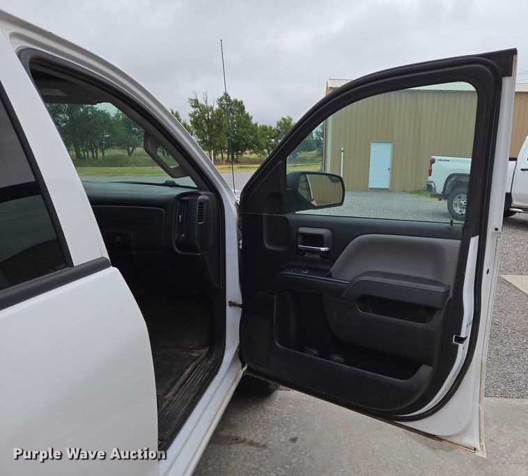 image for item EU3527 2014 Chevrolet Silverado 1500 Double Cab pickup truck