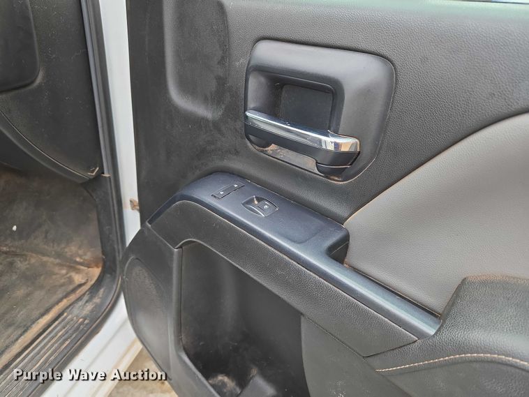 image for item EU3527 2014 Chevrolet Silverado 1500 Double Cab pickup truck