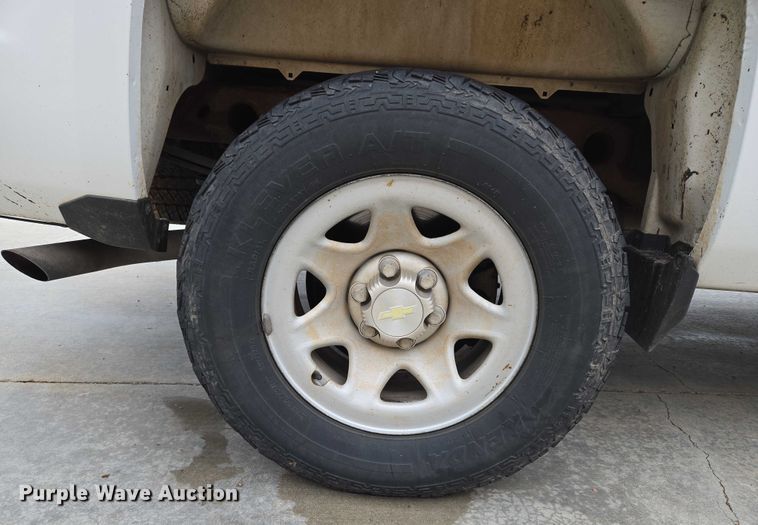 image for item EU3527 2014 Chevrolet Silverado 1500 Double Cab pickup truck